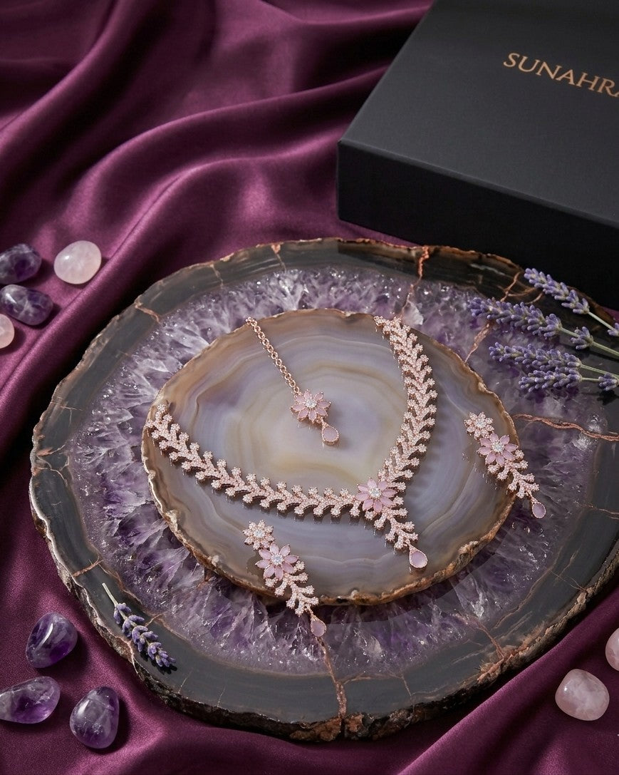 Bloom Royale Necklace Set