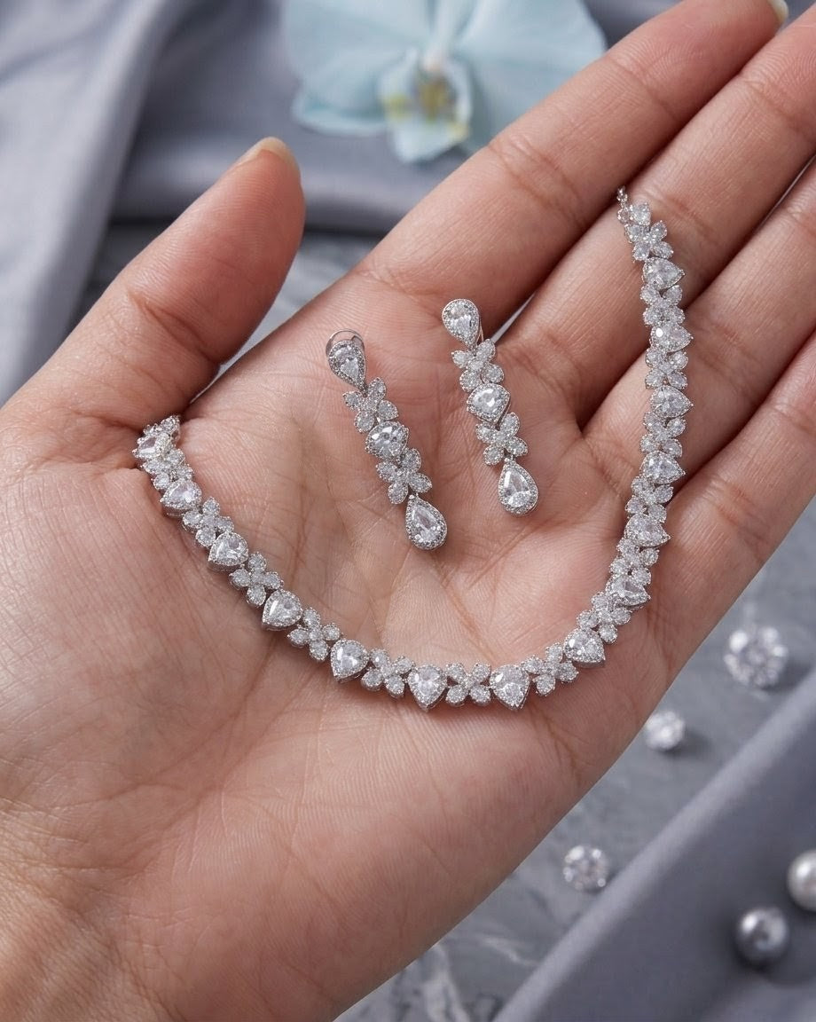 Silver Mist Necklace Set