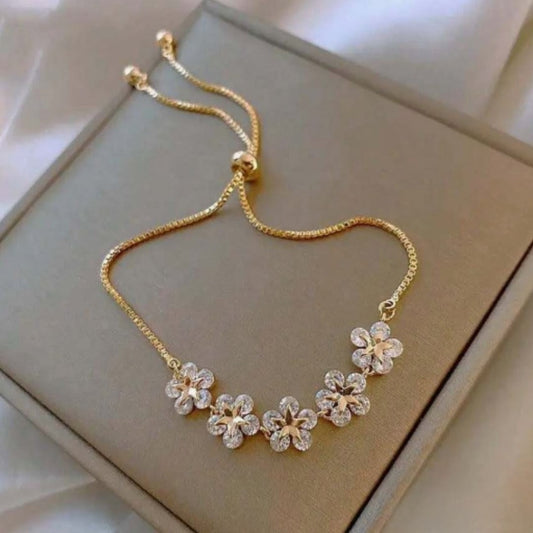 Snowflake Cluster Bracelet