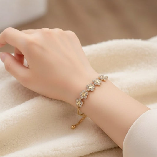 Snowflake Cluster Bracelet