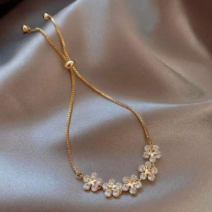 Snowflake Cluster Bracelet